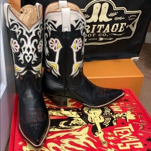Heritage Boots - Like New
